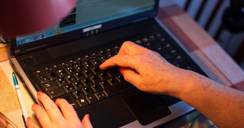 ИИ оказался уязвим: исследователи показали новый способ «взлома»