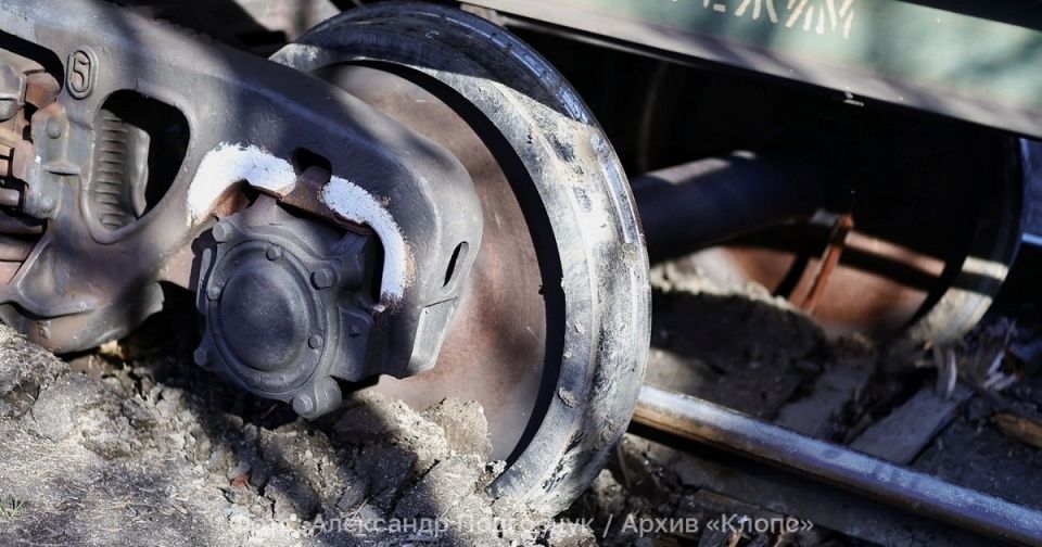 В Ульяновской области семь вагонов пассажирского поезда сошли с рельсов