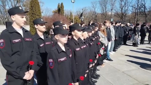 ������� ����������� ����������� ����� ������� ������� � �������������� ����� ����� � 1�