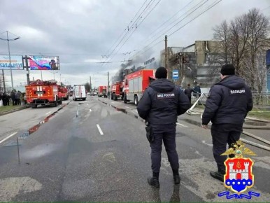 Кому принадлежит сгоревший ТЦ «Гиант» в Калининграде?