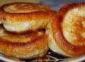 Пышные оладушки по советскому рецепту: вкус, как в детстве