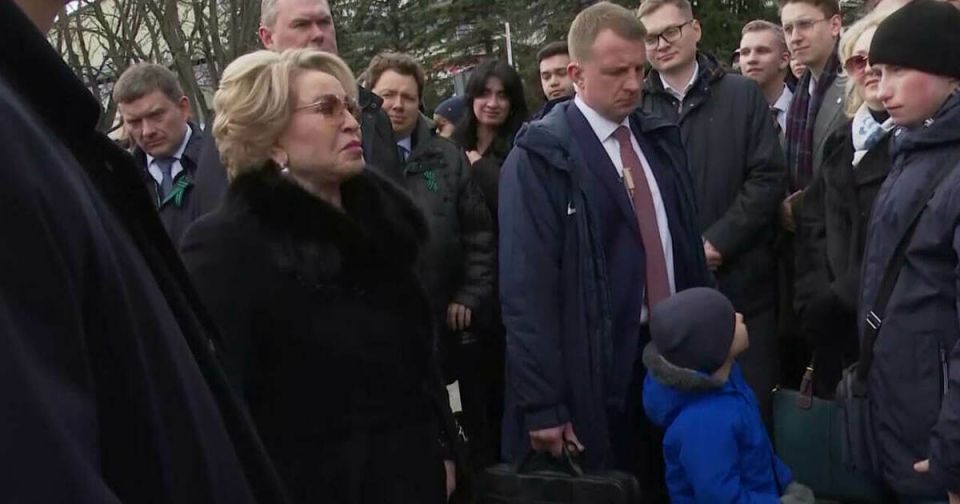 ��������� ������� ����������� ����� �� ����������� ������� ���� � ��������� � ������� ������ ʸ���������