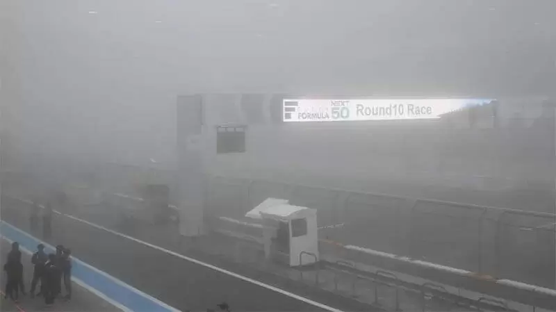 Super Formula на Фудзи: пугающий туман отменяет вторую гонку