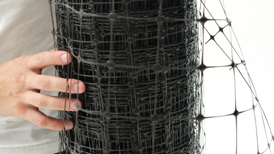 Как сохранить пластиковые сетки на долгие годы: секреты ухода