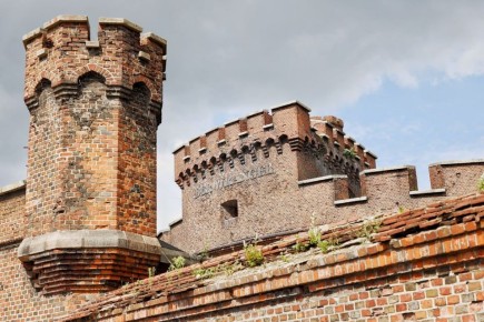 � ����� �������� �������� ����-�������� ���� � ��������� ����� ���������