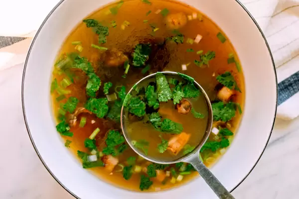 Грибной суп по-китайски: быстро, просто и вкусно