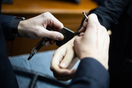 � ������������ ��������� ������������ ������ �� ����������� ��������-������������� ���������