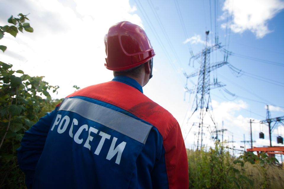 Суд обязал «Россети Янтарь» подключить дом в Гурьевске к электросетям и выплатить жильцам компенсацию