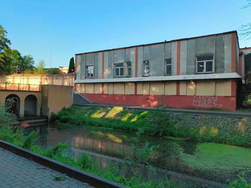Бывший ликёро-водочный завод в Калининграде выставлен на продажу
