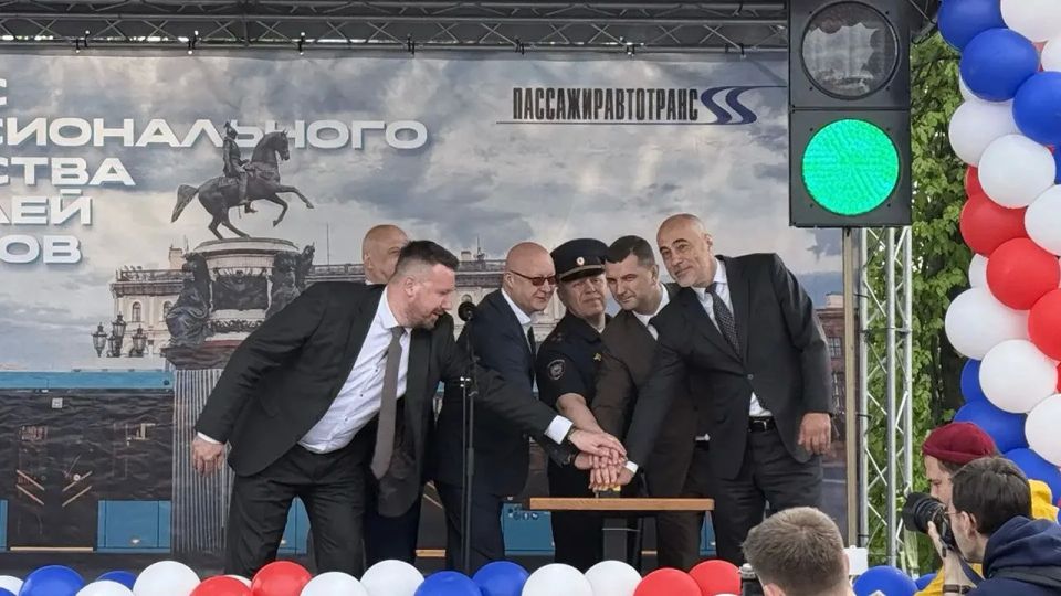 В Санкт-Петербурге проходит финал Международного конкурса профессионального мастерства водителей автобусов