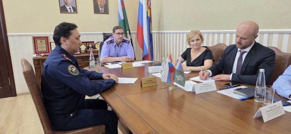Руководитель следственного управления СК России по Калининградской области провел тематический личный прием детей-сирот и детей, оставшихся без попечения родителей