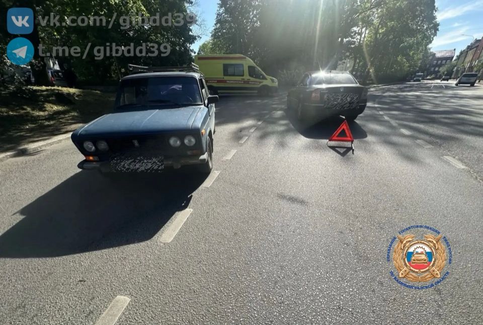 По оперативной информации, сегодня 22.05.2026 около 15:47 в г. Калининграде на ул. Киевская вблизи д. 67 водитель легкового автомобиля «Лада» при выезде со второстепенной дороги, не уступил дорогу, допустил столкновение с...