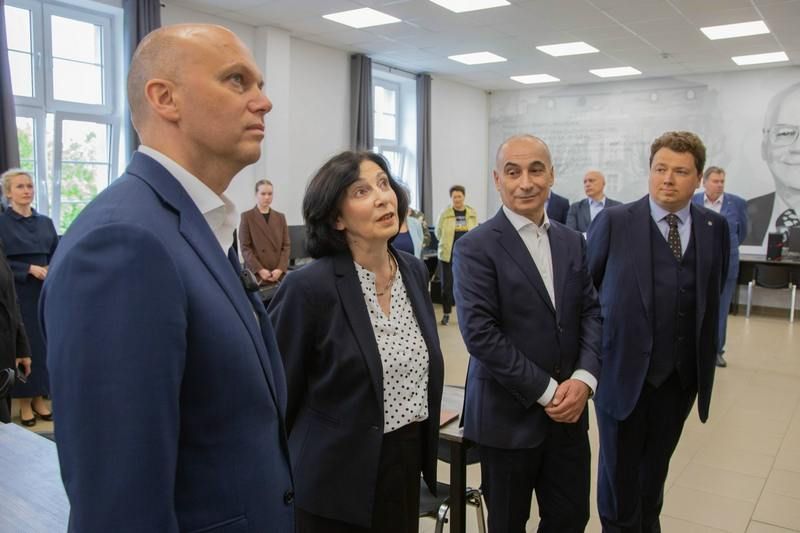 Беспрозванных открыл аудиторию имени Шендерюка