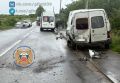В Гусеве легковушка врезалась в микроавтобус, который после удара отбросило на мужчину