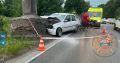 По оперативной информации, 18.06.2026 около 20:54 в городе Калининграде на ул. Подполковника Емельянова, водитель 1974 года рождения, управляя автомобилем «Рено» допустил наезд на световую опору справа по ходу движения