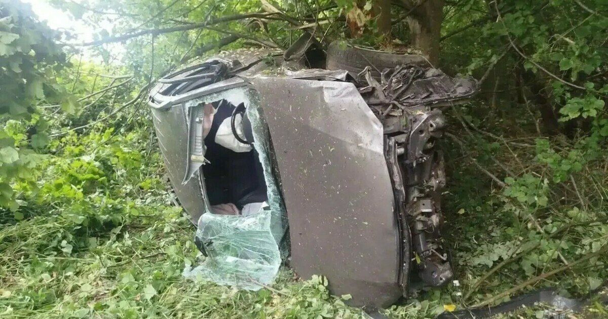 На трассе Калининград — Мамоново легковушка вылетела с трассы, пострадал водитель