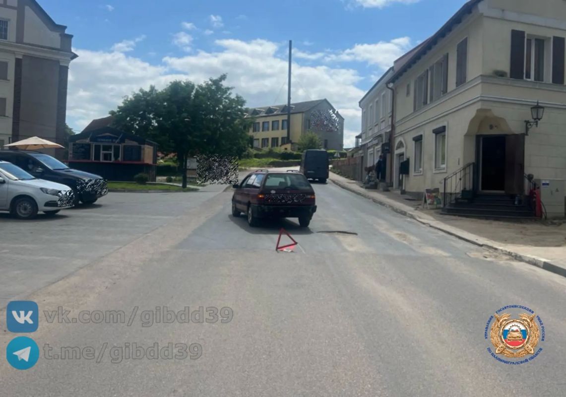По оперативной информации, сегодня 14.07.2026 в 13:35 в пос. Железнодорожный на ул. Черняховского вблизи д.19 водитель 1992 года рождения, управляя автомобилем «Фольксваген», допустил наезд на 10-летнего велосипедиста...