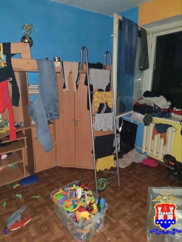 В Зеленоградском районе двух детей забрали у опустившихся родителей В Зеленоградском районе двух детей забрали у опустившихся родителей