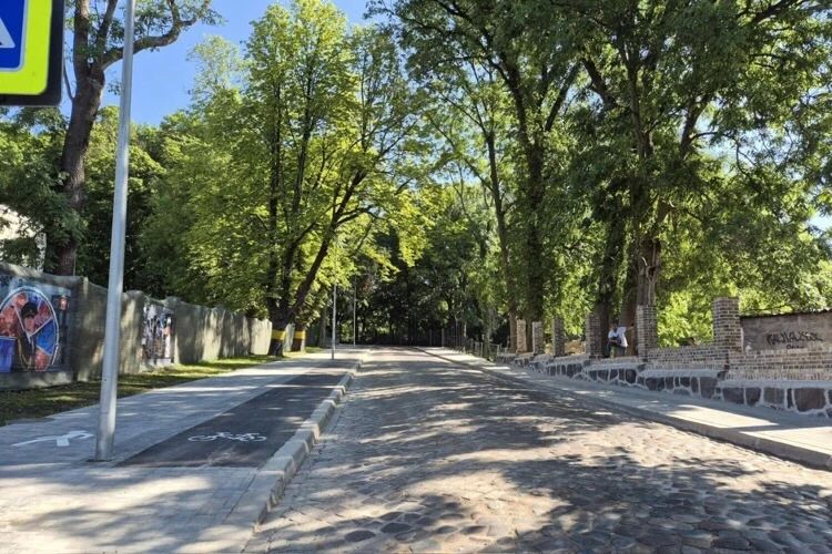 В Калининграде завершили ремонт улицы Галицкого В Калининграде завершили ремонт улицы Галицкого