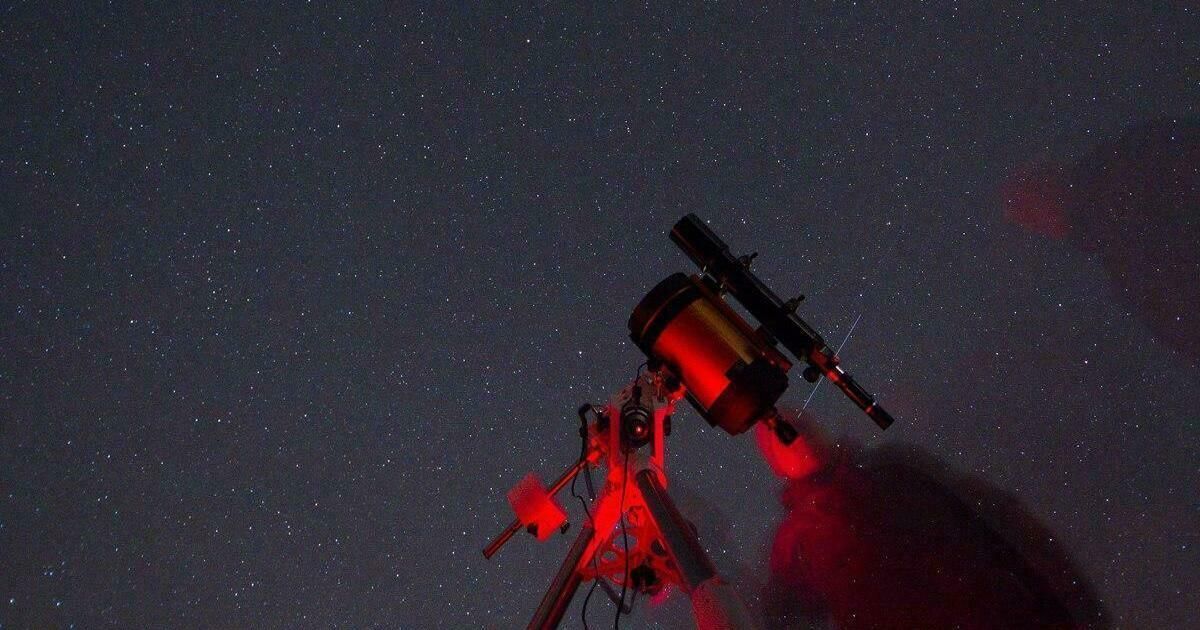 За пределами Солнечной системы у каменистой экзопланеты нашли атмосферу