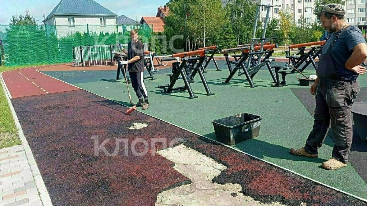 На Северной горе вандалы пытались сжечь спортивную площадку