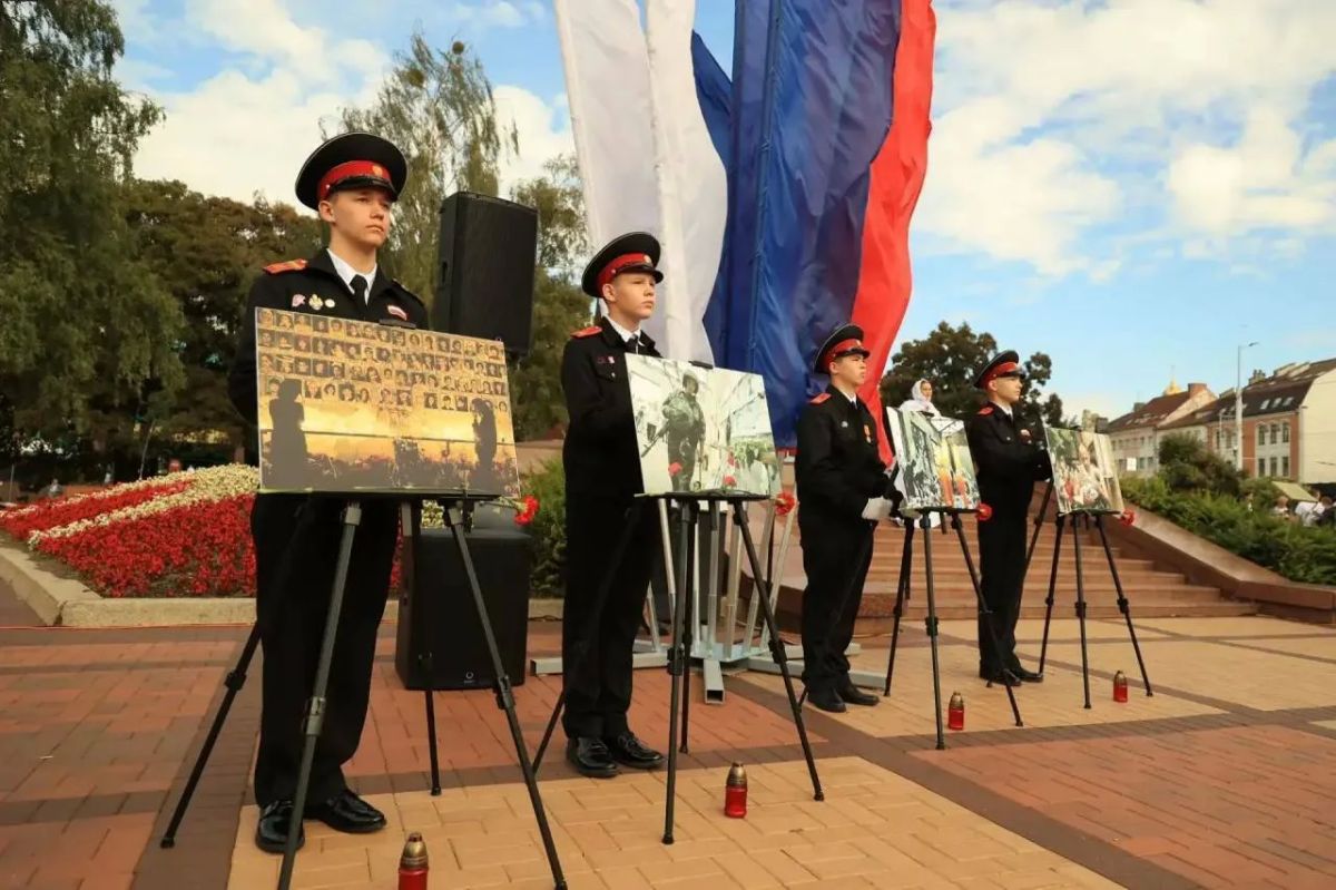 В Калининграде почтили память жертв терроризма В Калининграде почтили память жертв терроризма