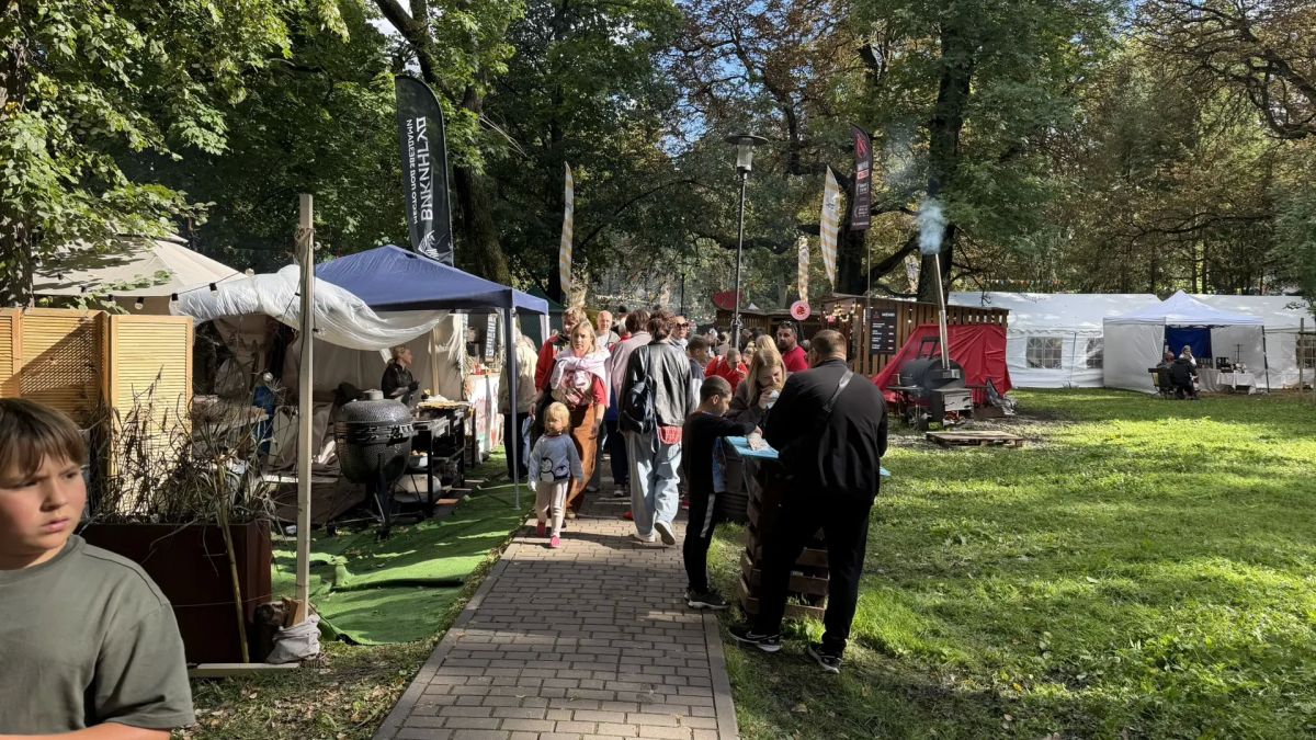 Первые выходные осени калининградцы провели на «Городском пикнике» Первые выходные осени калининградцы провели на «Городском пикнике»
