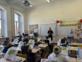 В рамках профилактического мероприятия «Внимание — дети!» сотрудники Госавтоинспекции МО МВД России «Советский» провели беседу с учащимися МАОУ «Лицей № 10» города Советска
