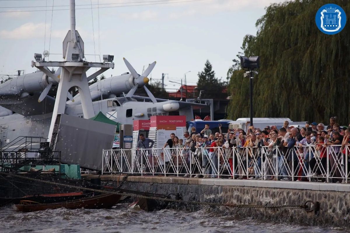 В Калининграде состоялся фестиваль «Водная ассамблея» В Калининграде состоялся фестиваль «Водная ассамблея»