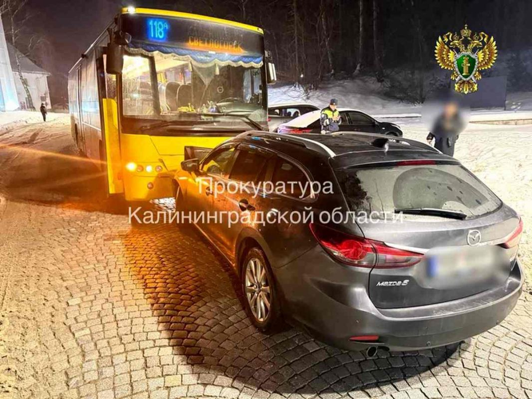Фирма заплатит девочке из «Мазды» с немецкими номерами Фирма заплатит девочке из «Мазды» с немецкими номерами
