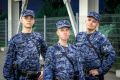 Сегодня в Калининграде на стадионе «Ростех Арена» военнослужащие специального моторизованного полка Северо-Западного округа Росгвардии и сотрудники ОМОН «Град» Росгвардии обеспечивают безопасность проведения футбольного...