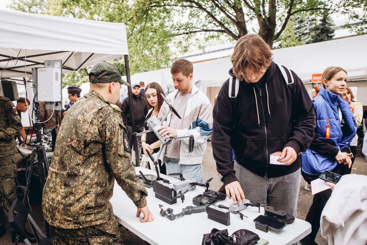 В Калининграде прошёл патриотический фестиваль «Первые В Калининграде прошёл патриотический фестиваль «Первые