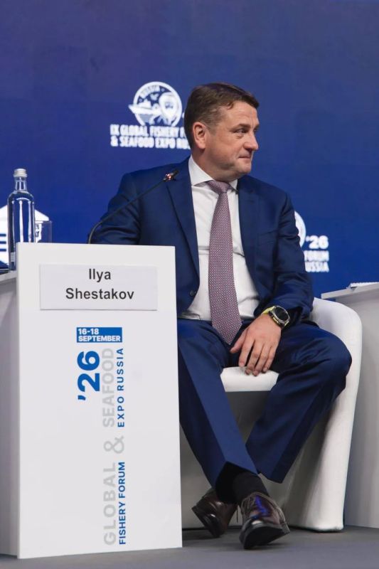 Молодые учёные получили предложения «из первых рук» от экспертов рыбной отрасли Молодые учёные получили предложения «из первых рук» от экспертов рыбной отрасли