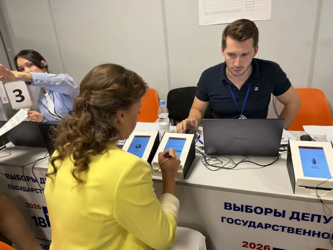 Анна Кузнецова: Сделали свой выбор. В эти дни вся страна делает свой выбор - от Камчатки до Калининграда, голосуют жители воссоединенных регионов, наши военные на СВО Анна Кузнецова: Сделали свой выбор. В эти дни вся страна делает свой выбор - от Камчатки до Калининграда, голосуют жители воссоединенных регионов, наши военные на СВО