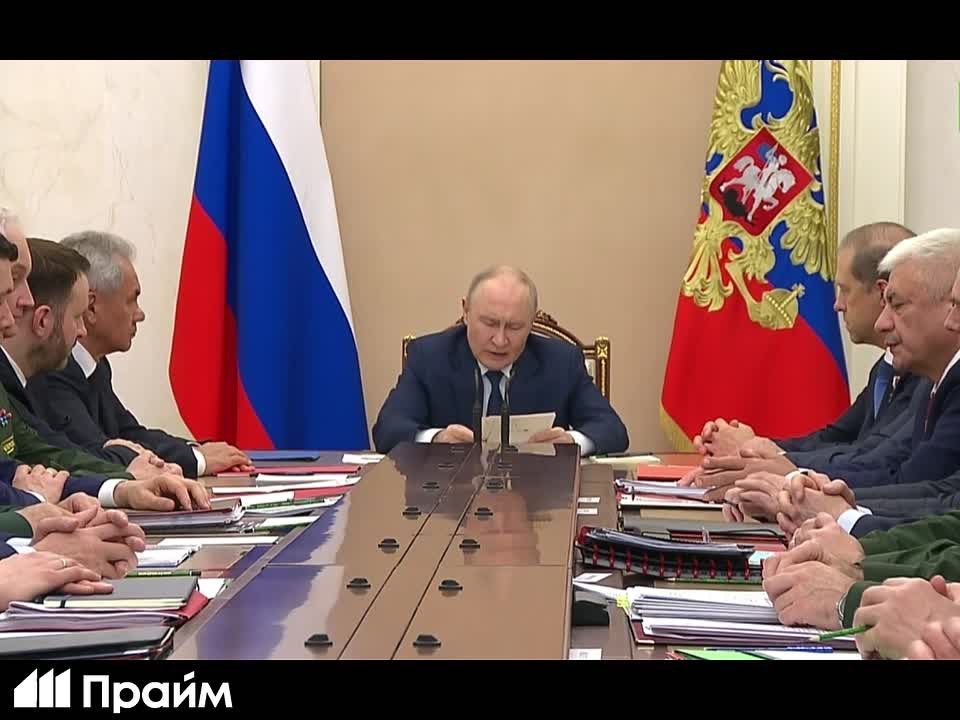 Путин призвал Запад "жить дружно"