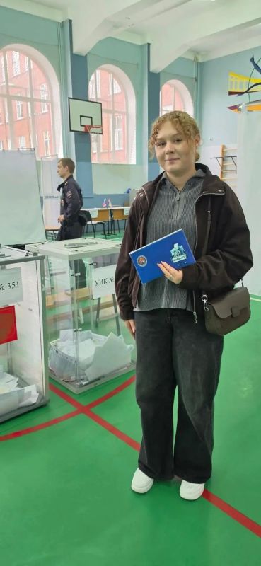 Улыбки наших впервые голосующих вам в ленту! Улыбки наших впервые голосующих вам в ленту!