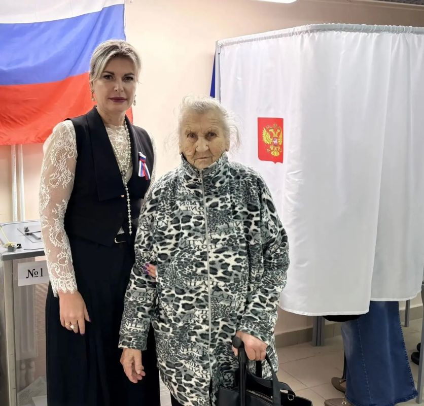 Встречаем наших дорогих ветеранов