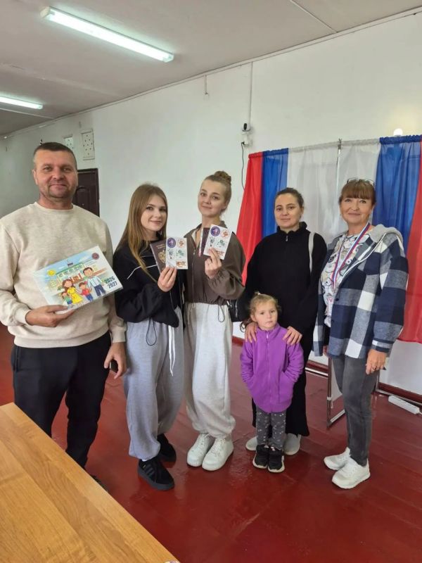 Голосование продолжается! Голосование продолжается!