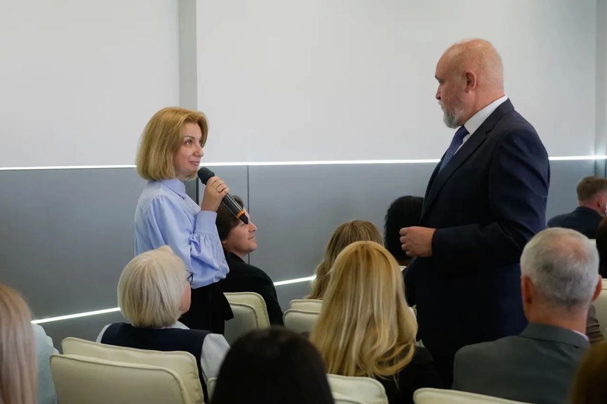 Сергей Цивилев совершил рабочую поездку в Астраханскую область Сергей Цивилев совершил рабочую поездку в Астраханскую область