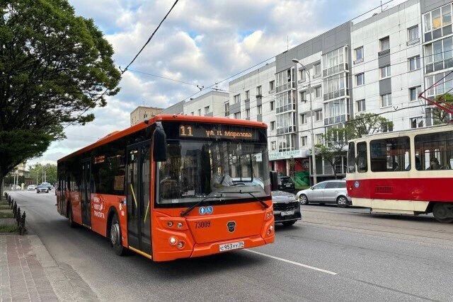Новые автобусы начнут работать на маршрутах Калининграда не ранее 2027 года