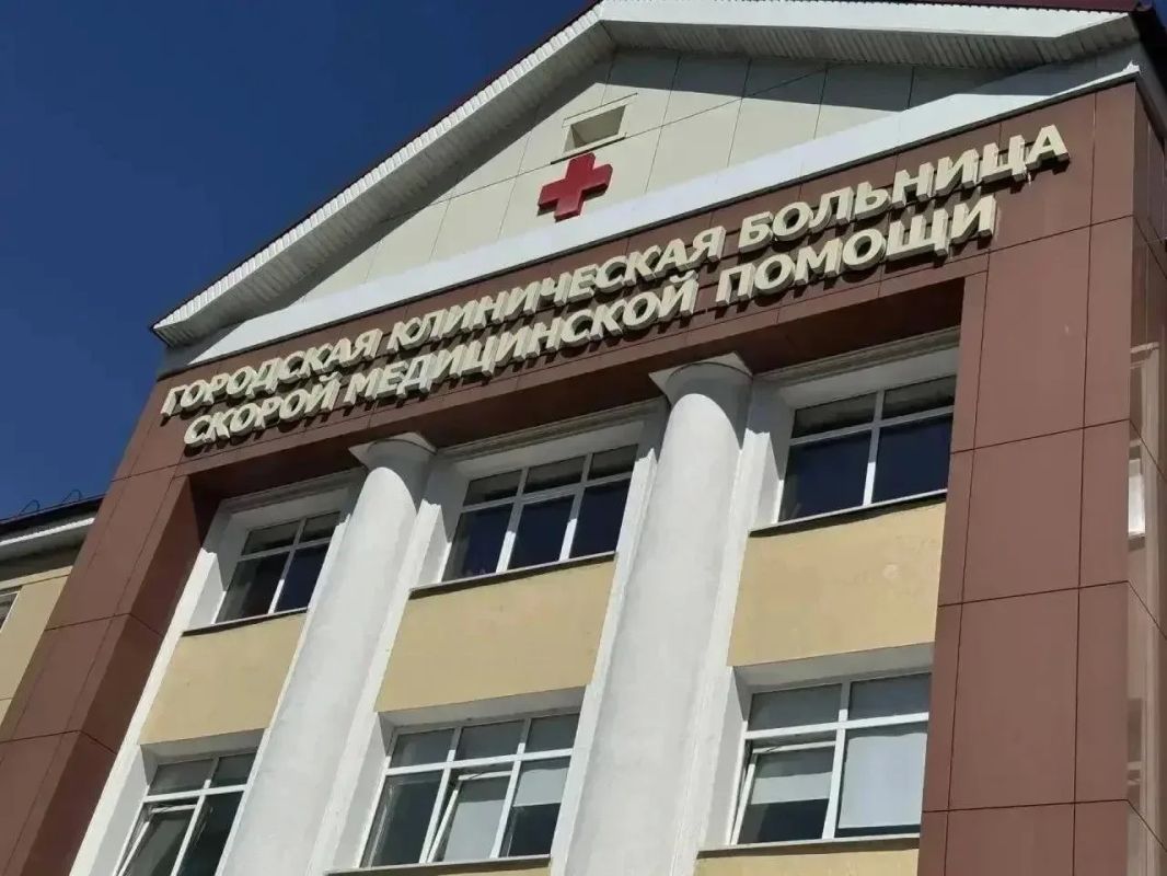 Коллектив Городской больницы скорой медицинской помощи пополнили 13 молодых врачей