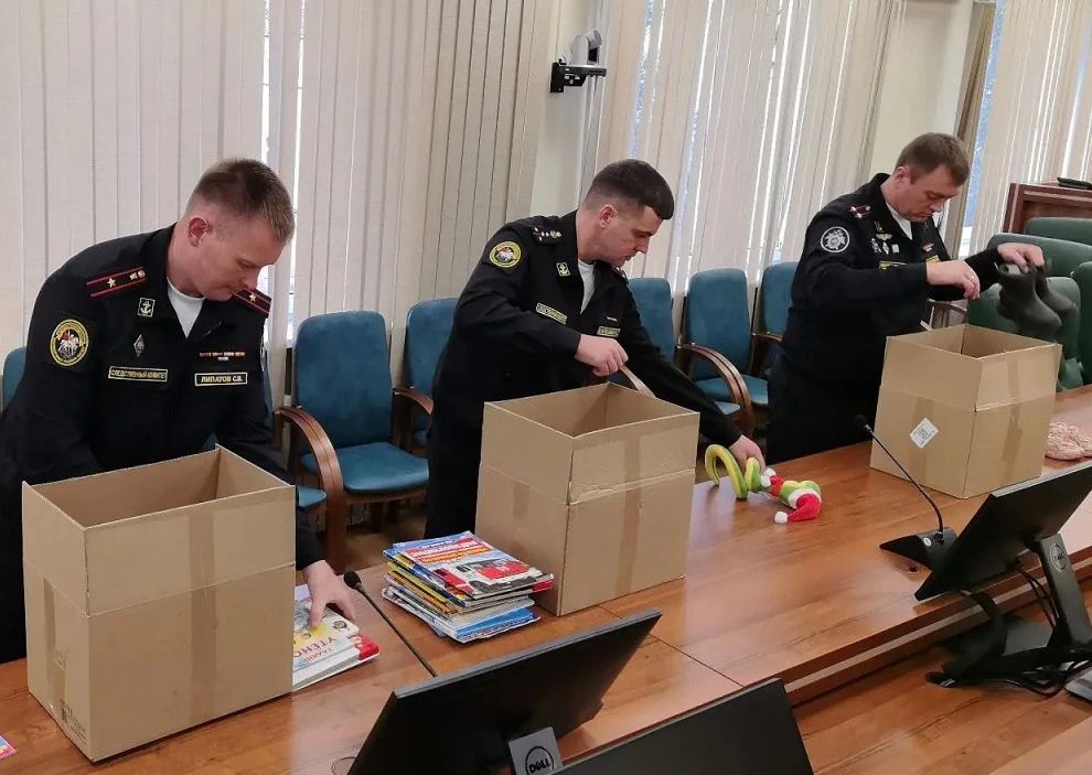 Военные следователи СК России передали очередную партию гуманитарной помощи Военные следователи СК России передали очередную партию гуманитарной помощи