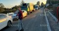 «Стояли два с половиной часа»: семья с младенцем и школьный автобус застряли в Головкино из-за ремонта дороги