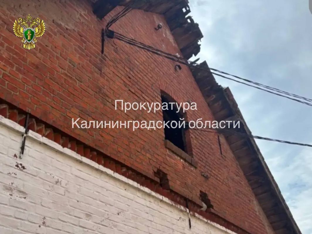 Прокуратура Полесского района через суд обязала администрацию сделать капремонт разрушающегося дома Прокуратура Полесского района через суд обязала администрацию сделать капремонт разрушающегося дома