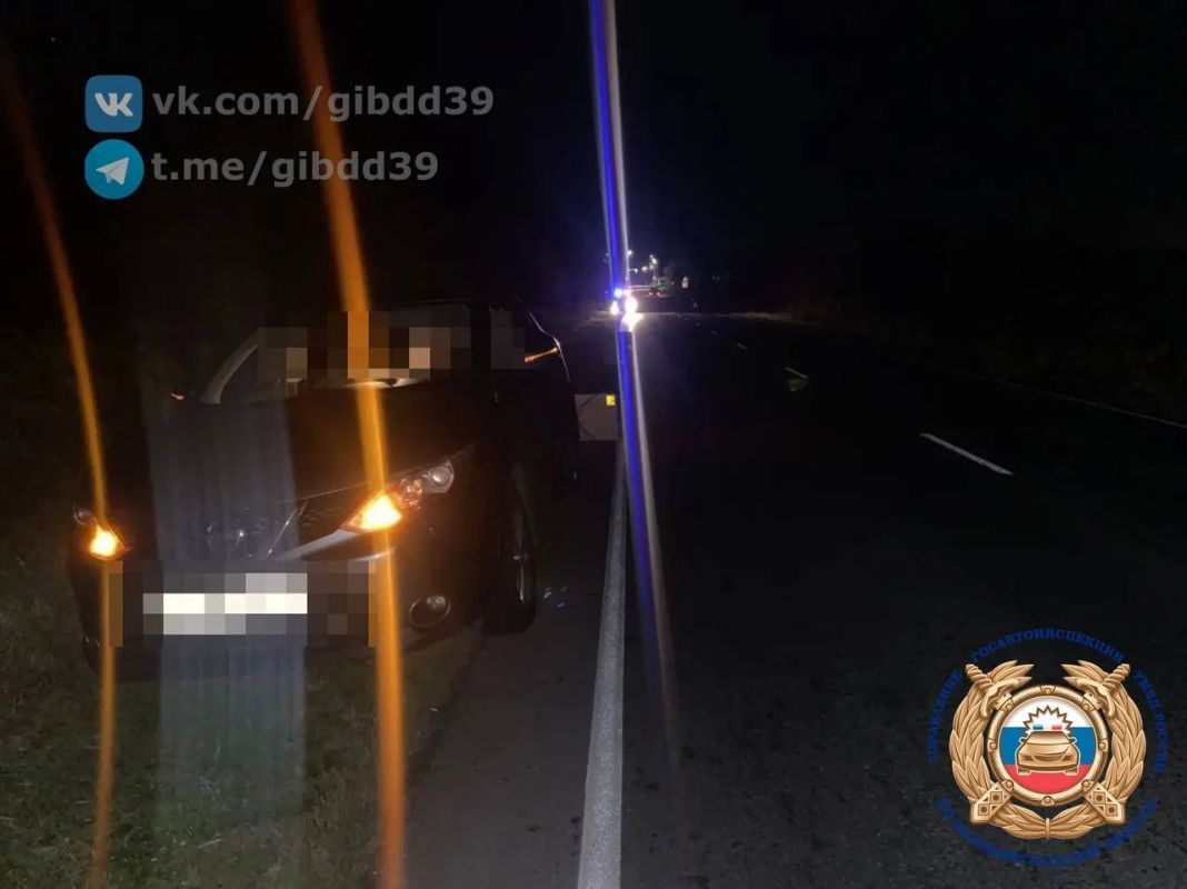 По предварительным данным, 07.10.2026 около 18:30 на автодороге «Романово-Канинград» водитель 2006 г.р., управляя автомобилем «Ниссан», при выполнении маневра обгон допустил столкновение с мотоциклом «Харлей Девидсон» под...