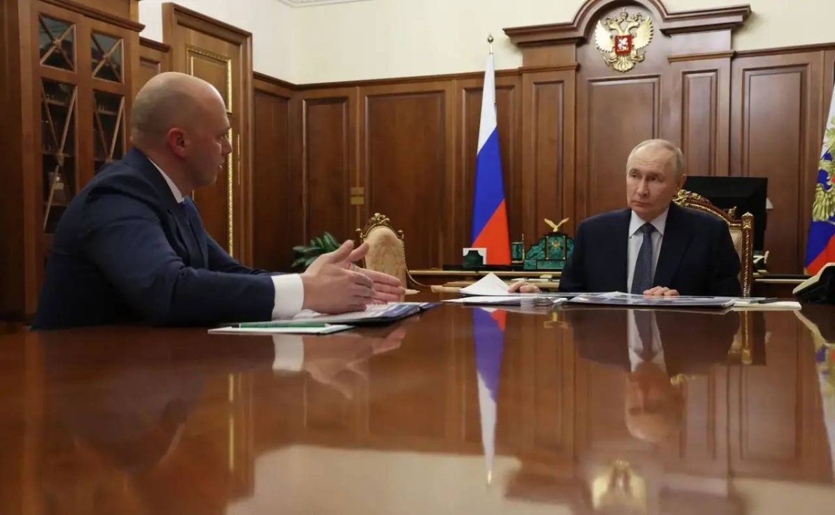 Алексей Беспрозванных поздравил Владимира Путина с днём Рождения