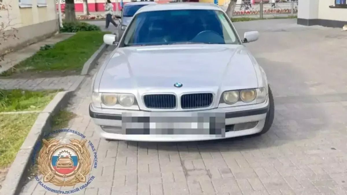 В Светлом поймали нетрезвого водителя BMW, который уже был лишен прав за езду в пьяном виде