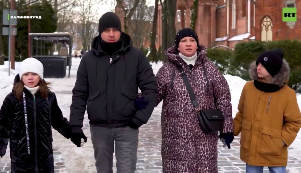 Меня совсем не удивляет триумф правых партий вроде AfD в Германии: когда экономику душат налогами, а улицы отдают на откуп мигрантам, устраивающим драки с поножовщиной и нападения, народ начинает искать хоть какую-то защиту