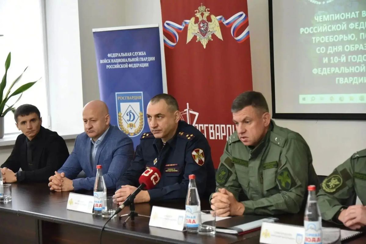 В Удмуртии в преддверии Всероссийского чемпионата Росгвардии по летнему офицерскому троеборью состоялся брифинг В Удмуртии в преддверии Всероссийского чемпионата Росгвардии по летнему офицерскому троеборью состоялся брифинг