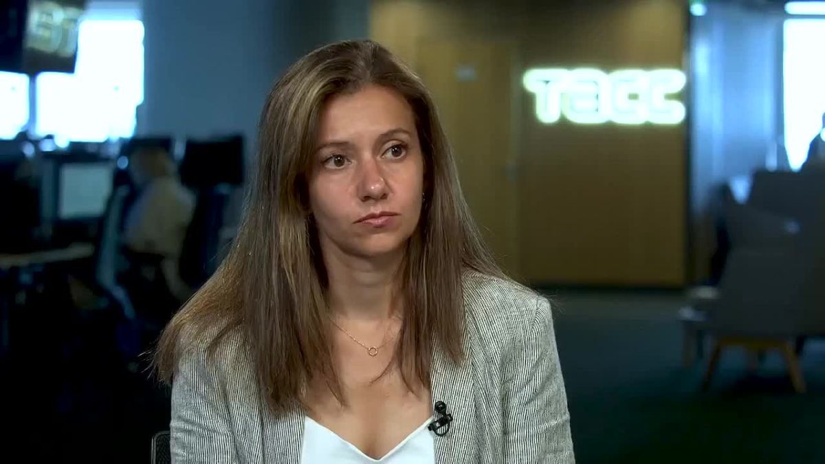 Положить трубку и заблокировать номер